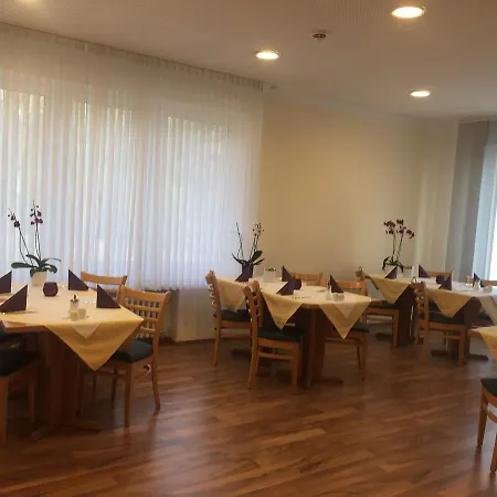 Ahrhotel Am Rossberg Hotel 3*