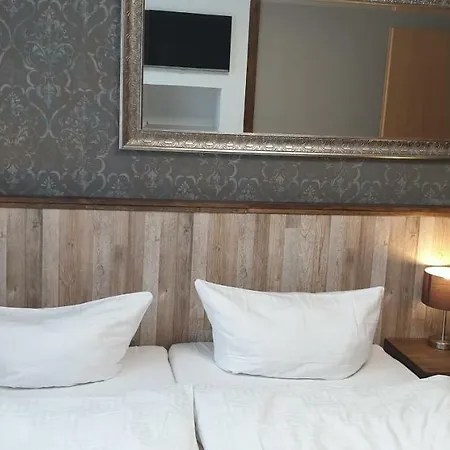 Hotel Ahrhotel Am Rossberg 3*