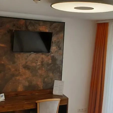 Ahrhotel Am Rossberg 3*